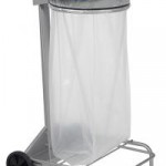 83. Poubelles à pédale de 110 litres