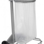 85. Poubelles à pédale de 110 litres