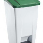 24. Poubelles à pédale de 60 - 80 - 120 litres