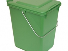 31. Poubelle 10 litres seau vert à couvercle