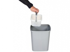 68. Bac de tri pour corbeille grise ou bleu 3 litres ou 6 litres couvercle hermetique inclus
