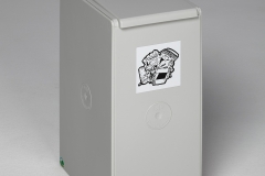 231. Poubelle de tri 40 litres avec couvercle